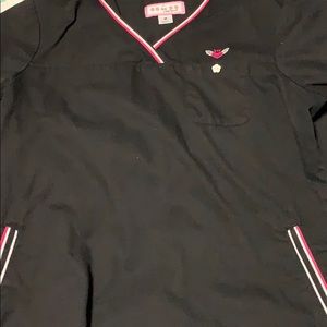 Black koi scrub top Size M